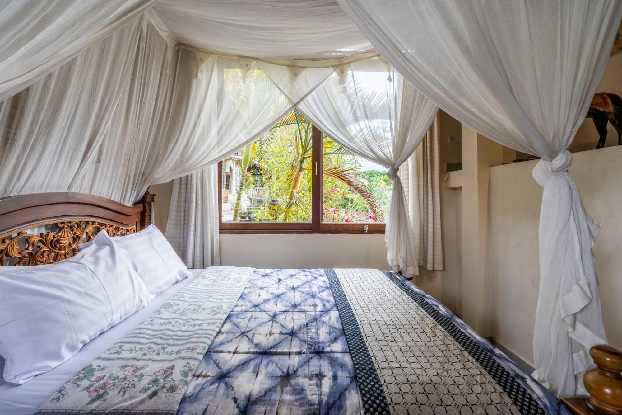 Tirta Asri Ubud Villa Pokoj fotografie