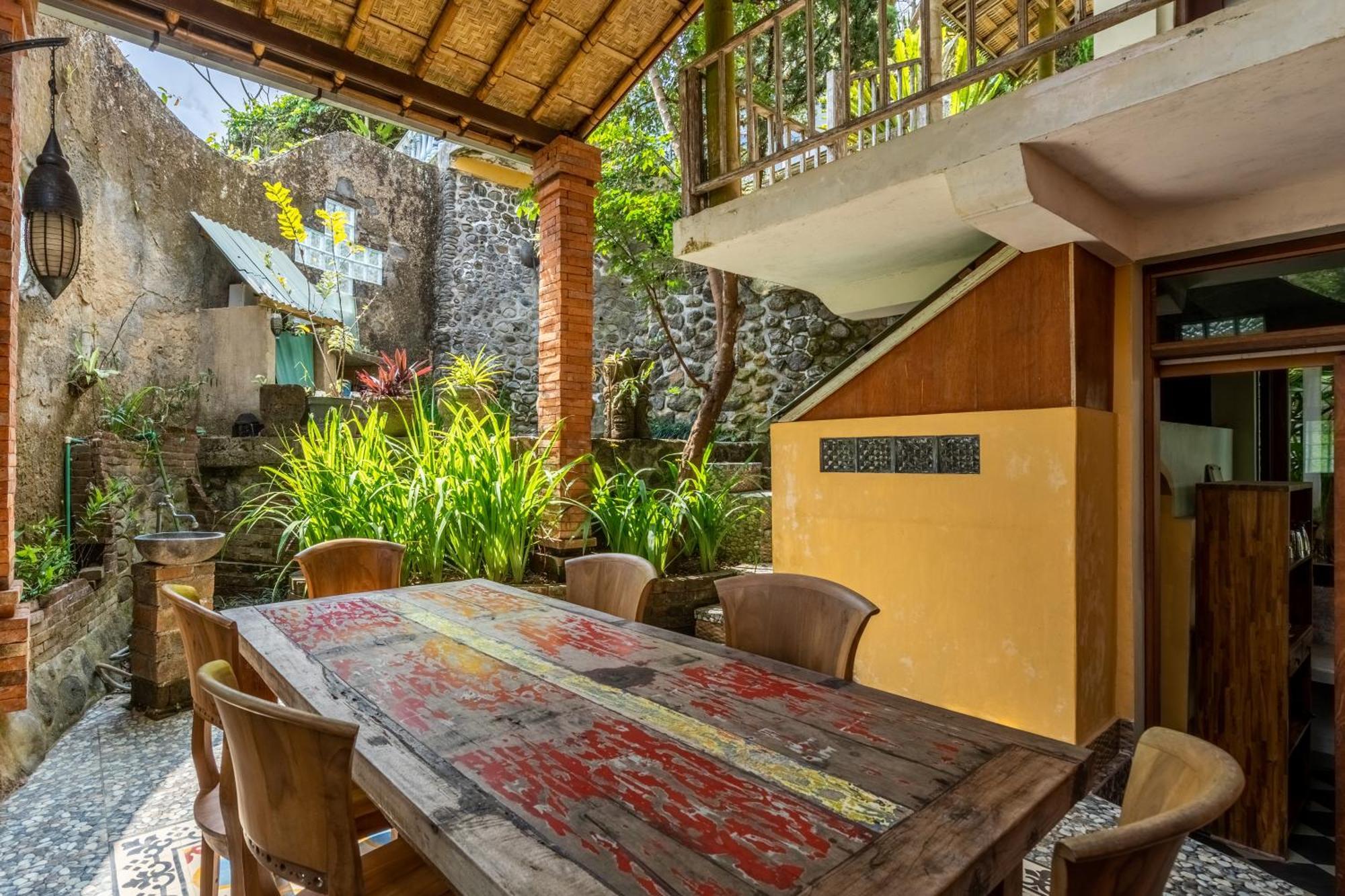 Tirta Asri Ubud Villa Pokoj fotografie